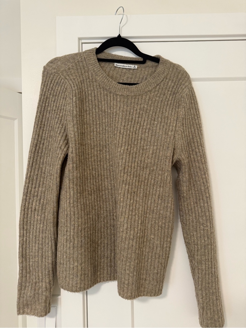 Abercrombie & Fitch Women's Ribbed Crewneck Sweater in Taupe Heather